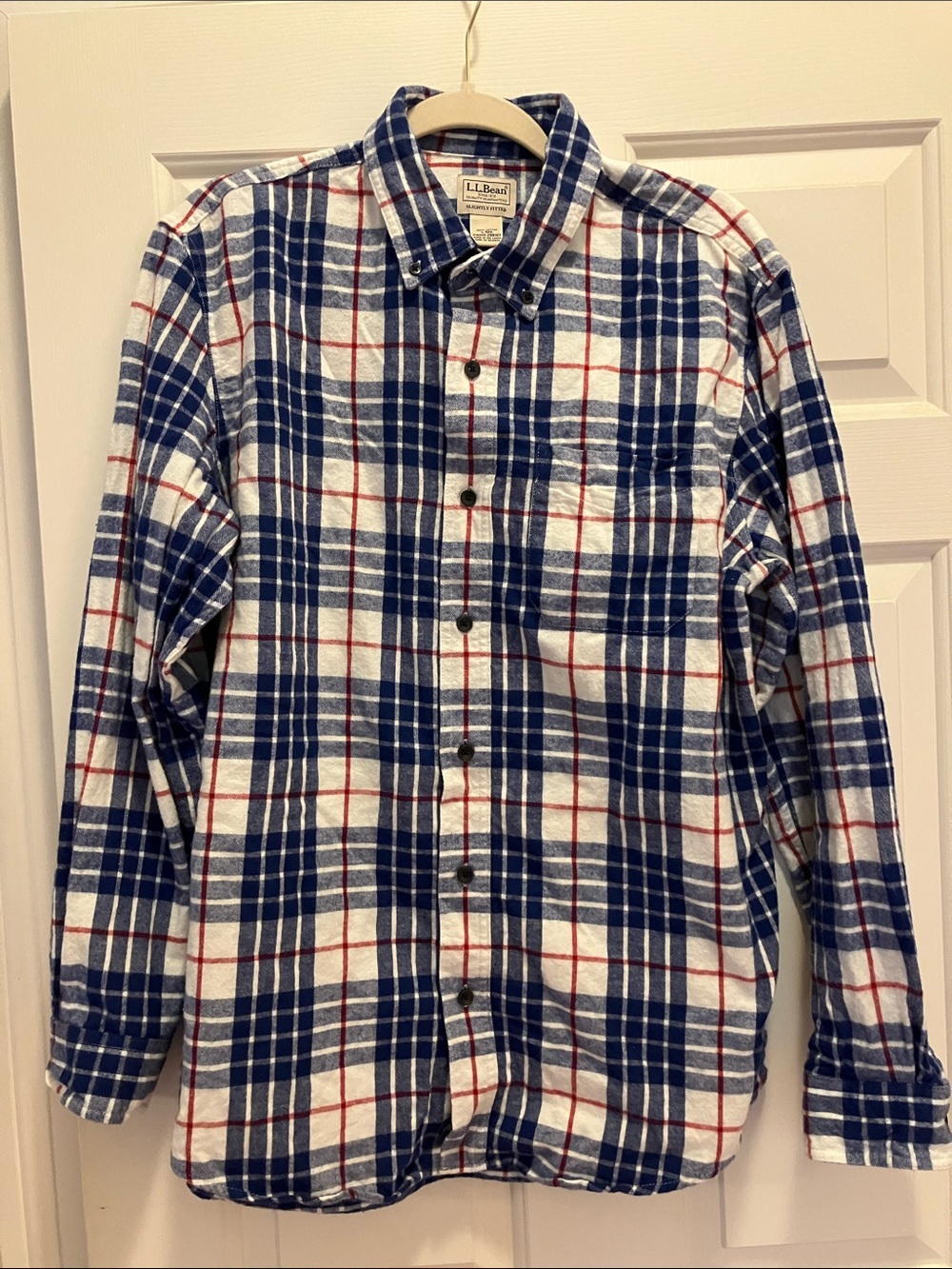 Men’s Large L.L. Bean Navy, White & Red Plaid Flannel Button-Down Shirt